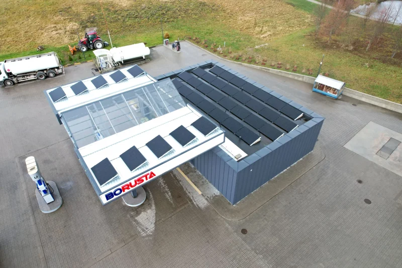 UAB BORUSTA degalinės 17,4 kW saulės elektrinė